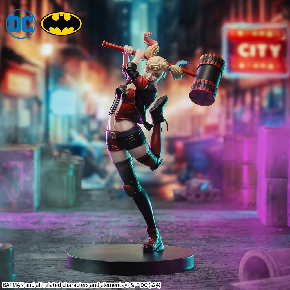 HARLEY QUINN DC ACT/CUT PREMIUM Figure