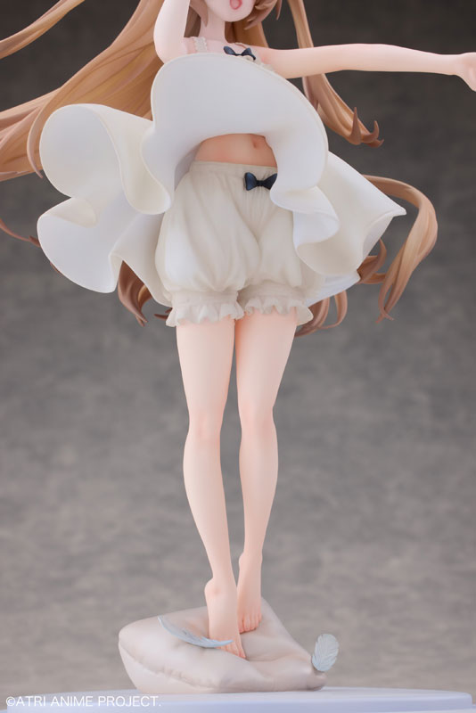 ATRI -My Dear Moments- Atri Pajama Ver. 1/7 Complete Figure