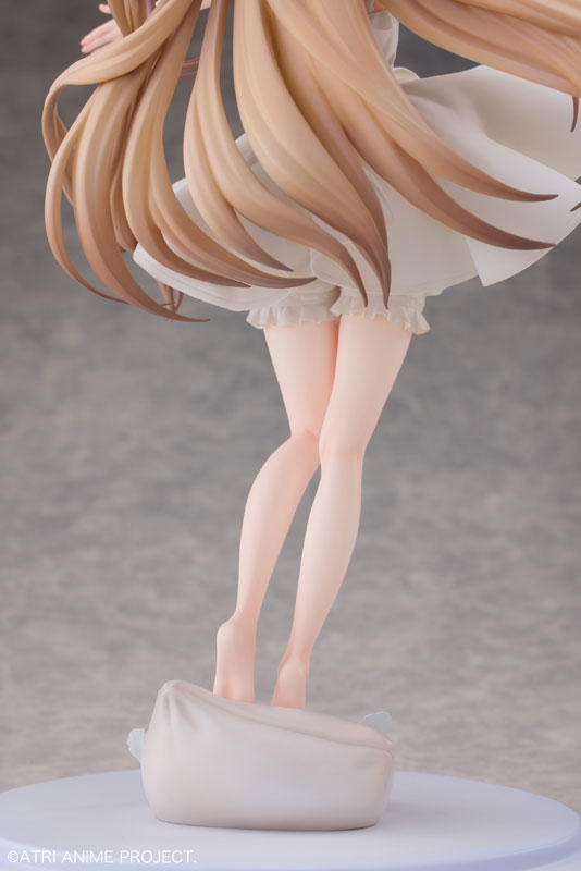 ATRI -My Dear Moments- Atri Pajama Ver. 1/7 Complete Figure
