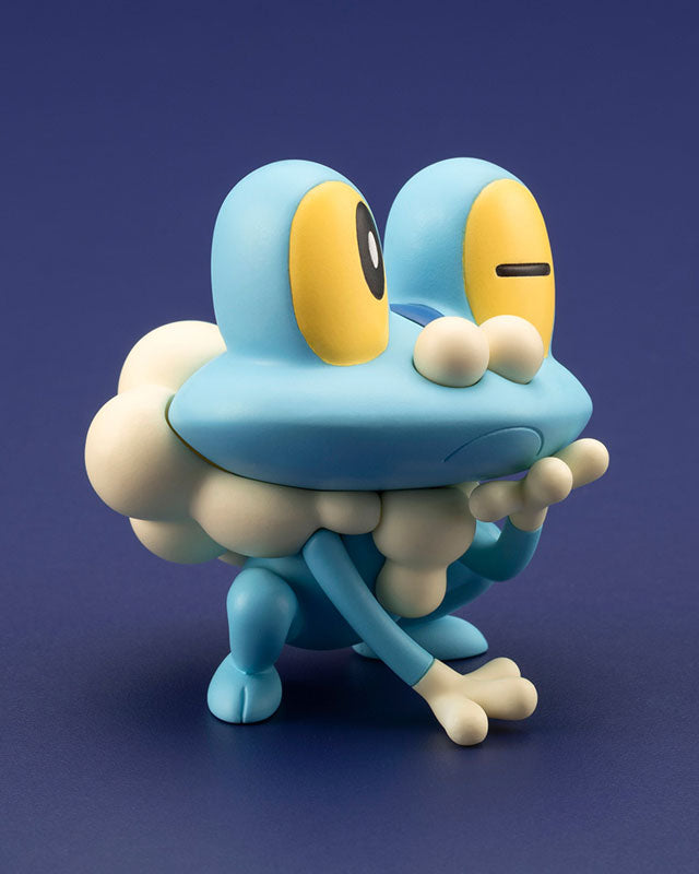 [Pokemon] Karumu with Froakie - 1/8 Complete Figure
