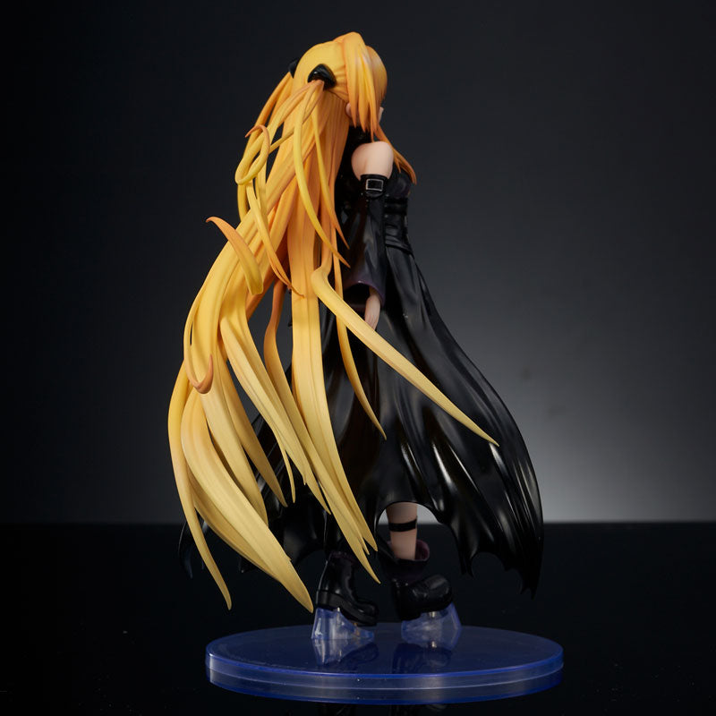 [To Love-Ru Darkness] Golden Darkness  - Black Trance ver. Complete Figure