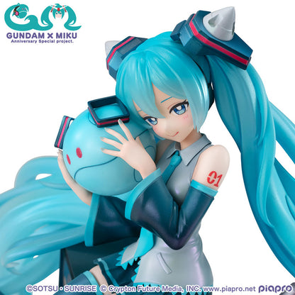 Lucrea [Mobile Suit Gundam 45th Anniversary x Hatsune Miku] Hatsune Miku x 00 Gundam 1/7 Complete Figure