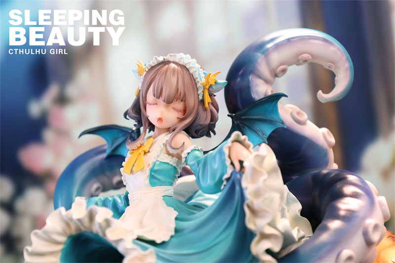 Cthulhu Girl - Phantom of Azure Shadow Complete Figure