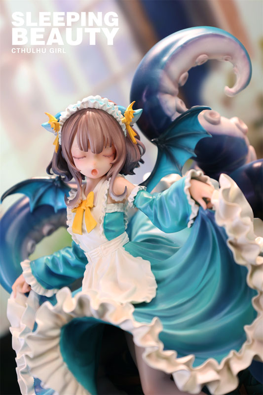 Cthulhu Girl - Phantom of Azure Shadow Complete Figure
