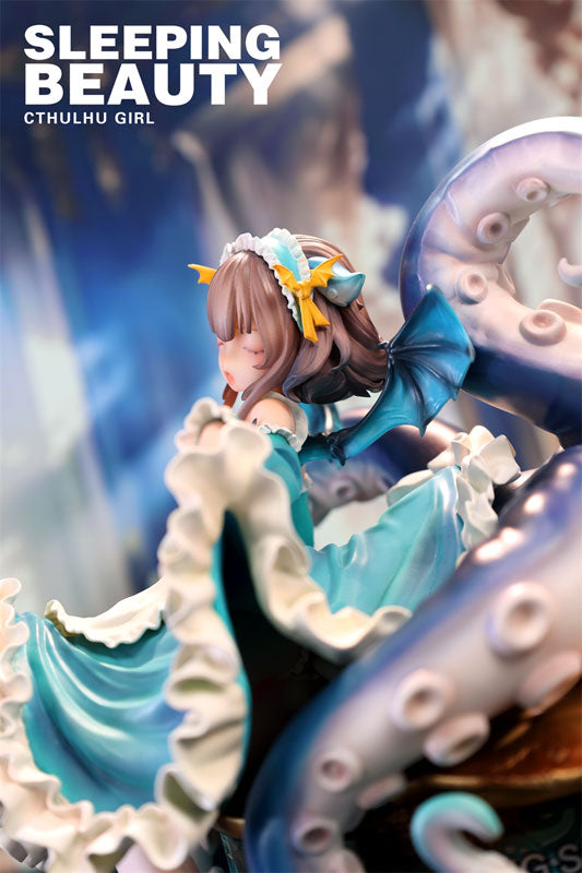 Cthulhu Girl - Phantom of Azure Shadow Complete Figure