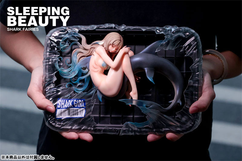 Shark Fairies Black Fin Complete Figure