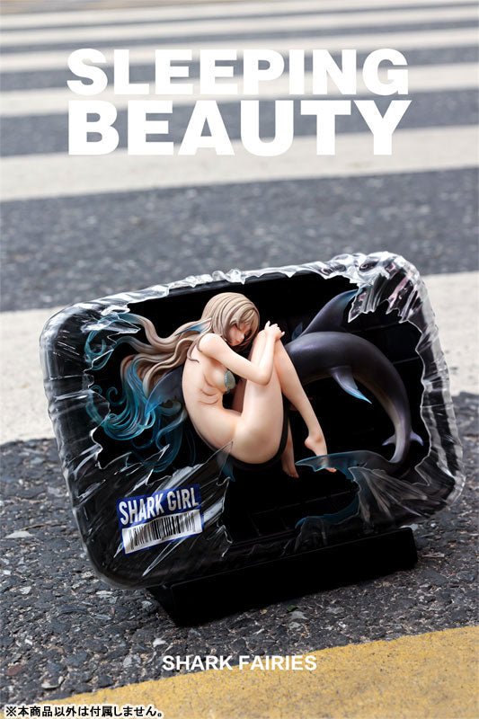 Shark Fairies Black Fin Complete Figure