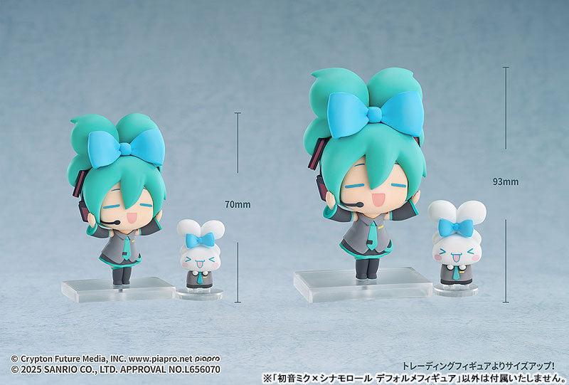Hatsune Miku x Cinnamoroll Chibi Figure