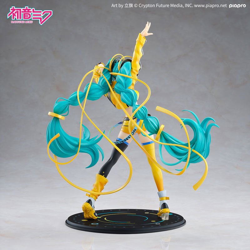 [Character Vocal Series 01] Hatsune Miku 17th Anniversary Ver. 1/7 Complete Figure