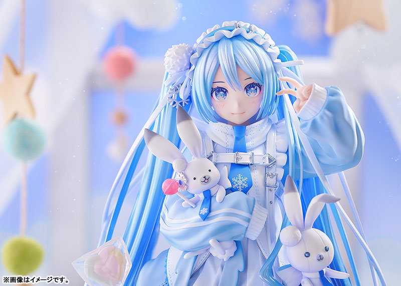 [VOCALOID] Hatsune Miku - Snow Miku: Yukiiro Pop Ver. 1/7 Complete Figure