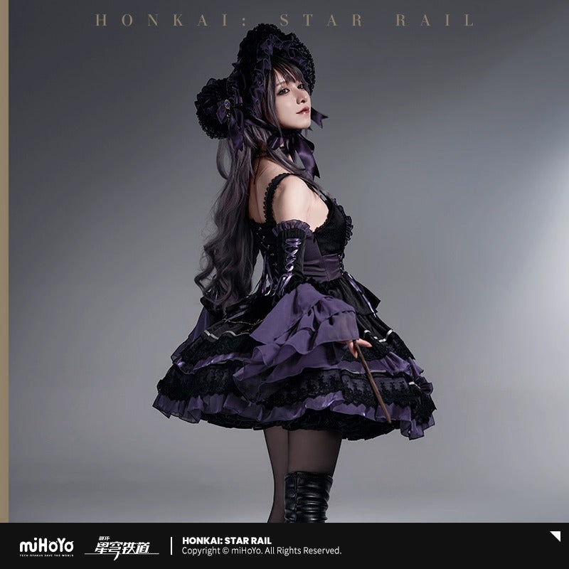 Robe Sans Manches et Traine Amovible [Honkai Star Rail] - The Herta Impressions